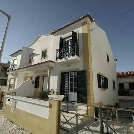 Hostel Papoa House